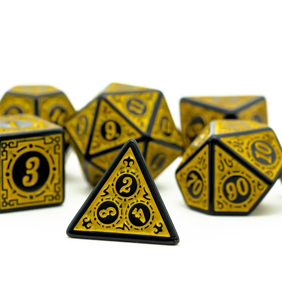 High Quality Plastic DND Dice  - Retro Gaming Fonts のレビューと価格